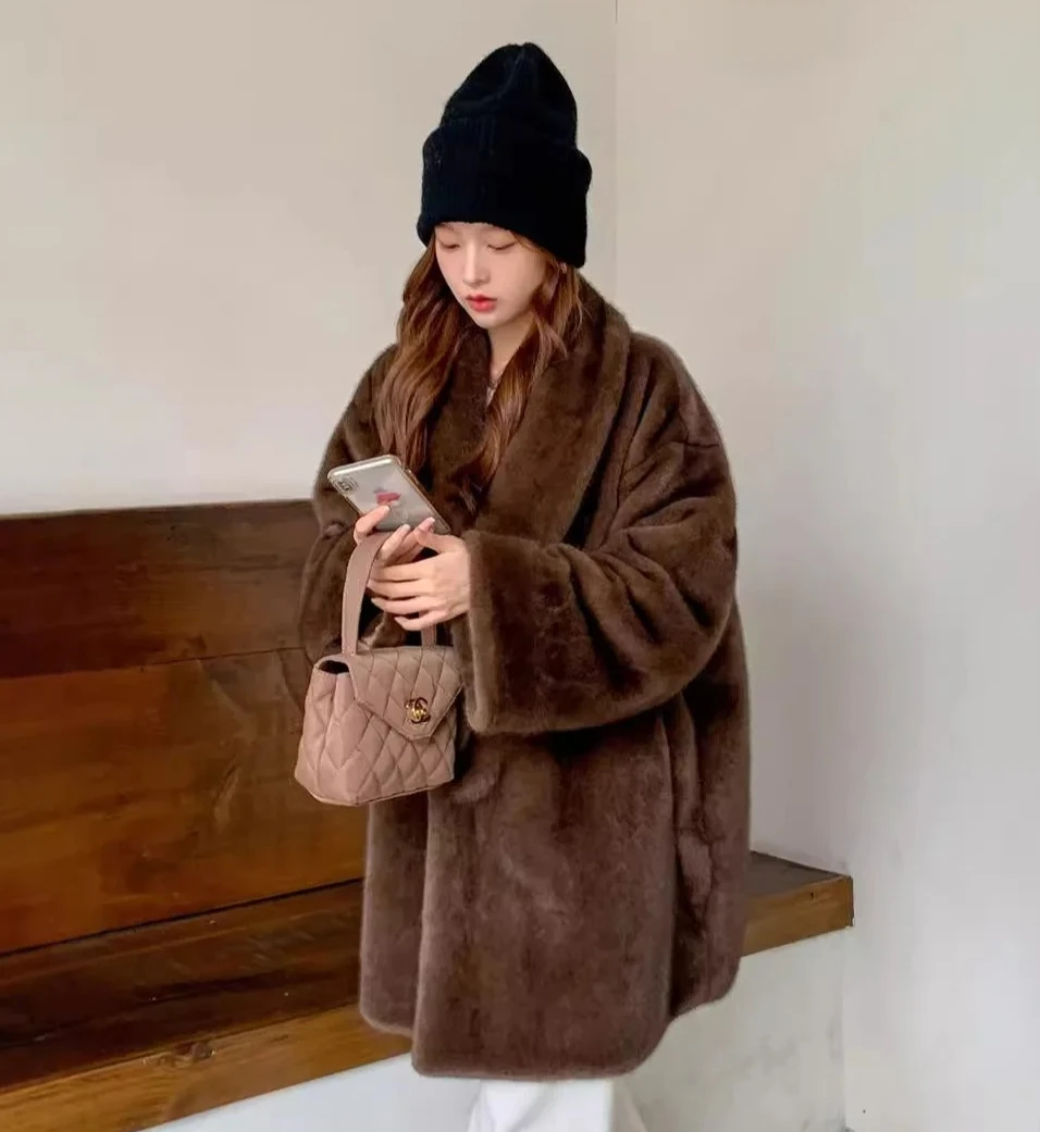 Herbst Winter 2025, Damen-Kunstpelzmäntel, solide Mäntel, Umlegekragen, volle Ärmel, offener Stich, dick, locker, lässig