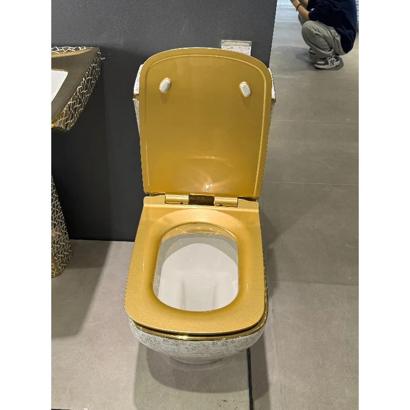 Luxury European Style White Ceramic Two Piece Toilet Floor Mounted Elongated S-Trap for Bathroom