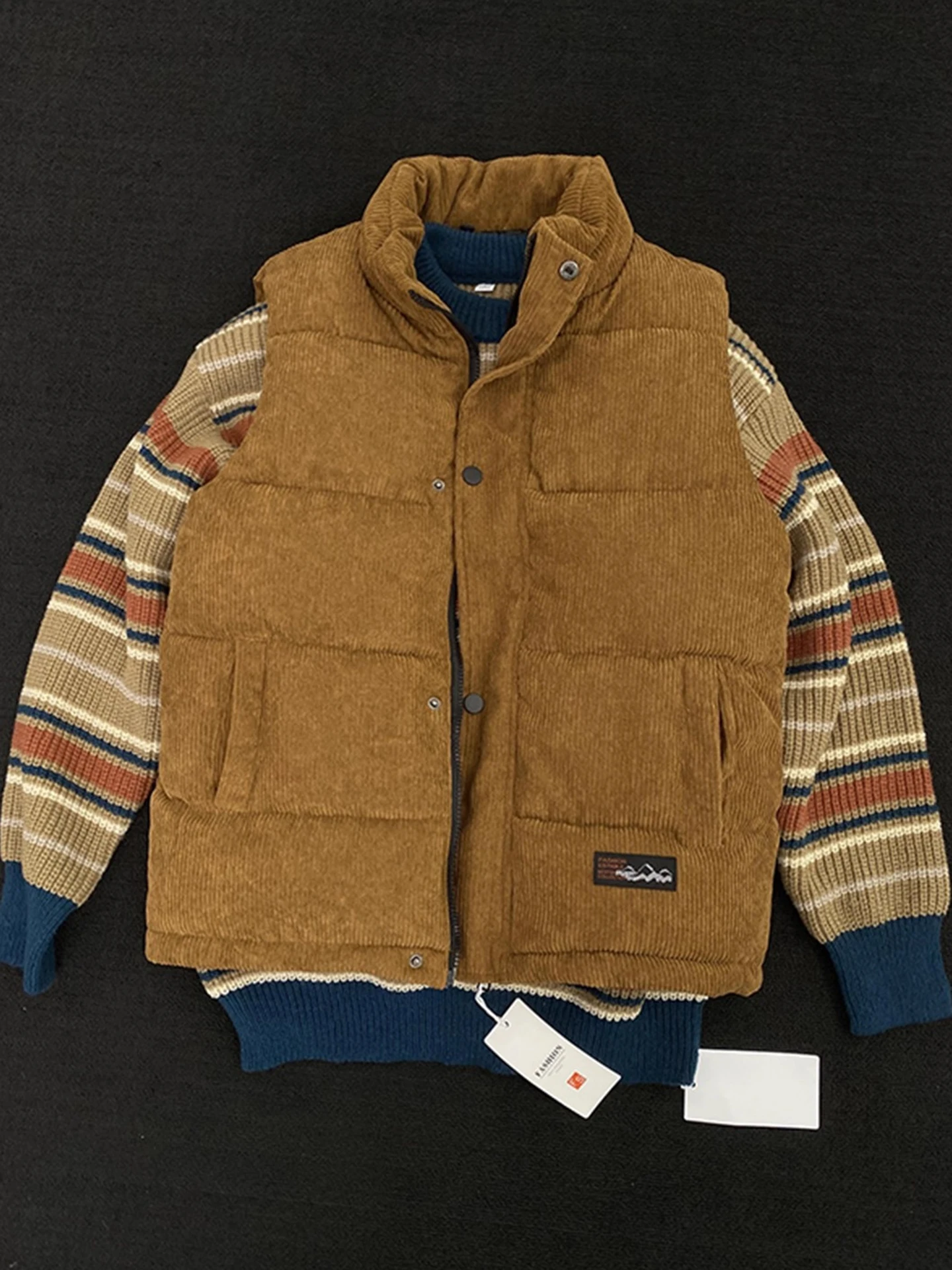 

Мужской утепленный жилет из вельвета цвета хаки на осень-зиму, без рукавов, из хлопка, с эффектом многослойности, вязаный свитер премиум-класса