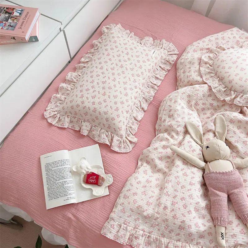 Korean Vintage Floral Printed Ruffled Cotton Baby Duvet Cover Kids Children Infant Cot Crib Duvet Covers Quilt Cover Bedding