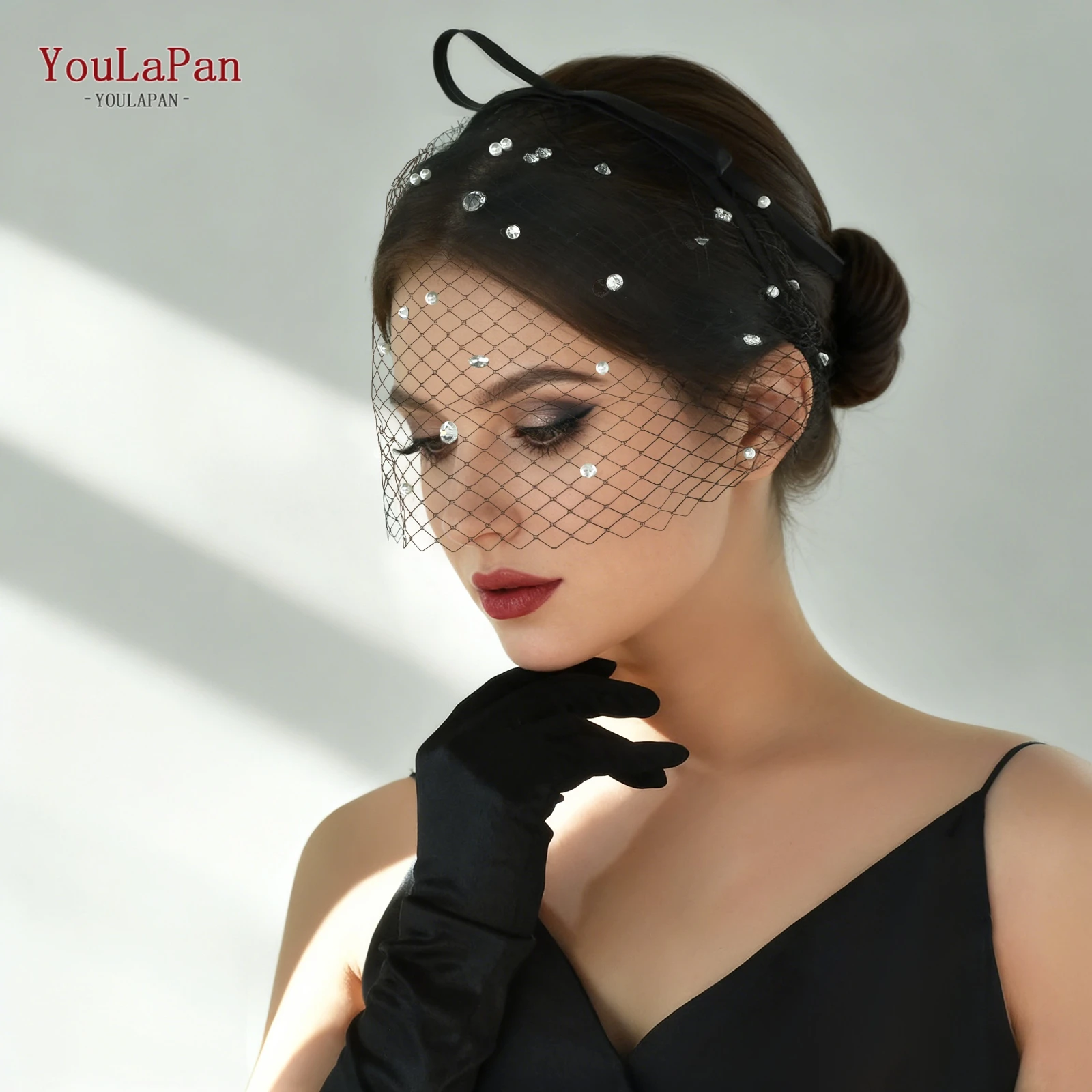 TOPQUEEN 100% Handmade Powder Blusher Veil Rhinestone Bird Cage Veil  Black With Pearl Bow Headband Veil Bridal Hair Veil Ma12