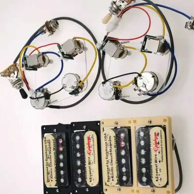 

Стандартные гитарные звукосниматели Humbucker 4C в комплекте с профессиональным кабельным подключением, в наличии для электрогитары