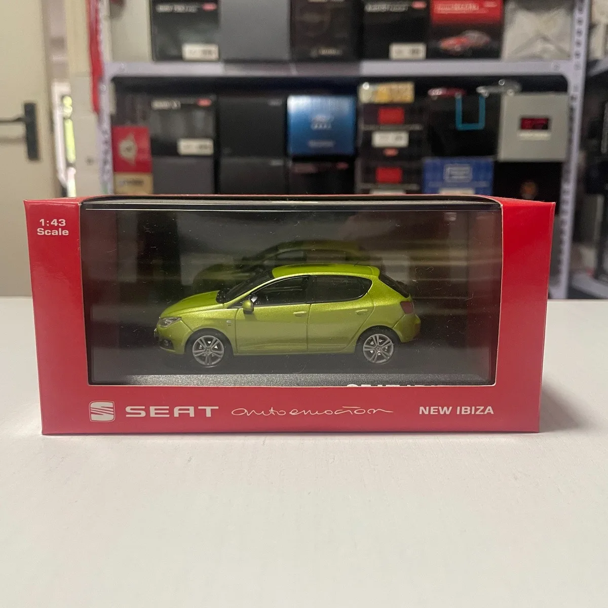 1:43 Scale SEAT New Ibiza Hatchback Alloy Car Model Ornament