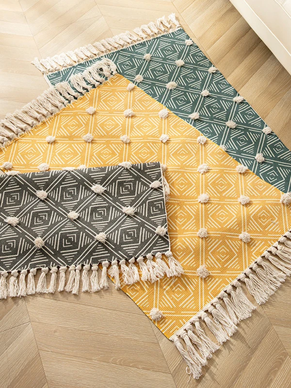 Handwoven Cotton Tassel Small Carpet Door Mat Bedroom Bathroom Anti-Slip Floor Rug Machine Washable Home Decorative Mat