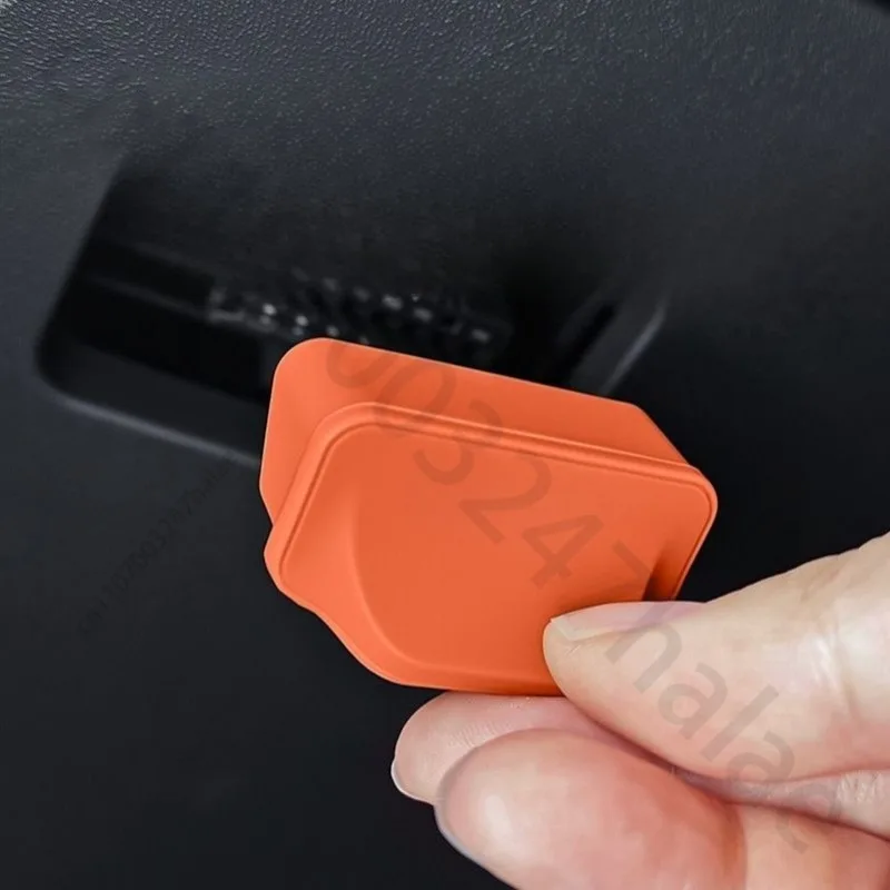 For Audi A3 A4 A5 A6 A7 A8 Q3 Q4 e-tron Q5 Q7 OBD interface protective cover made of silicone material waterproof and dustproof