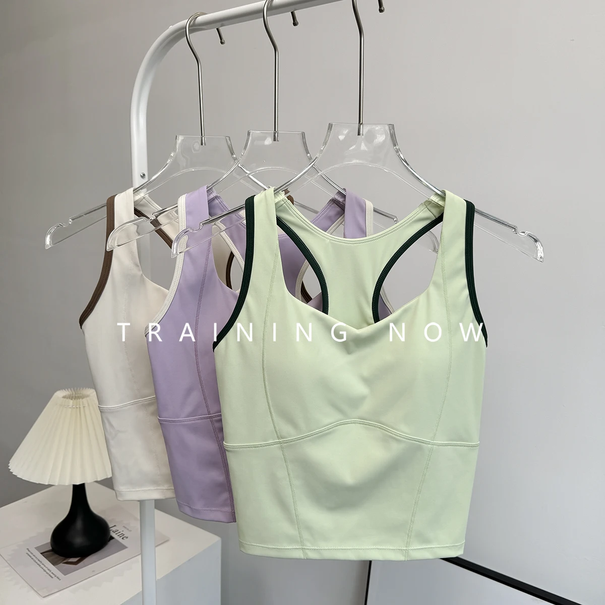 

Women with chest pad sports vest wearing integrated bra Pilates training tops fitness lingerie yoga clothes