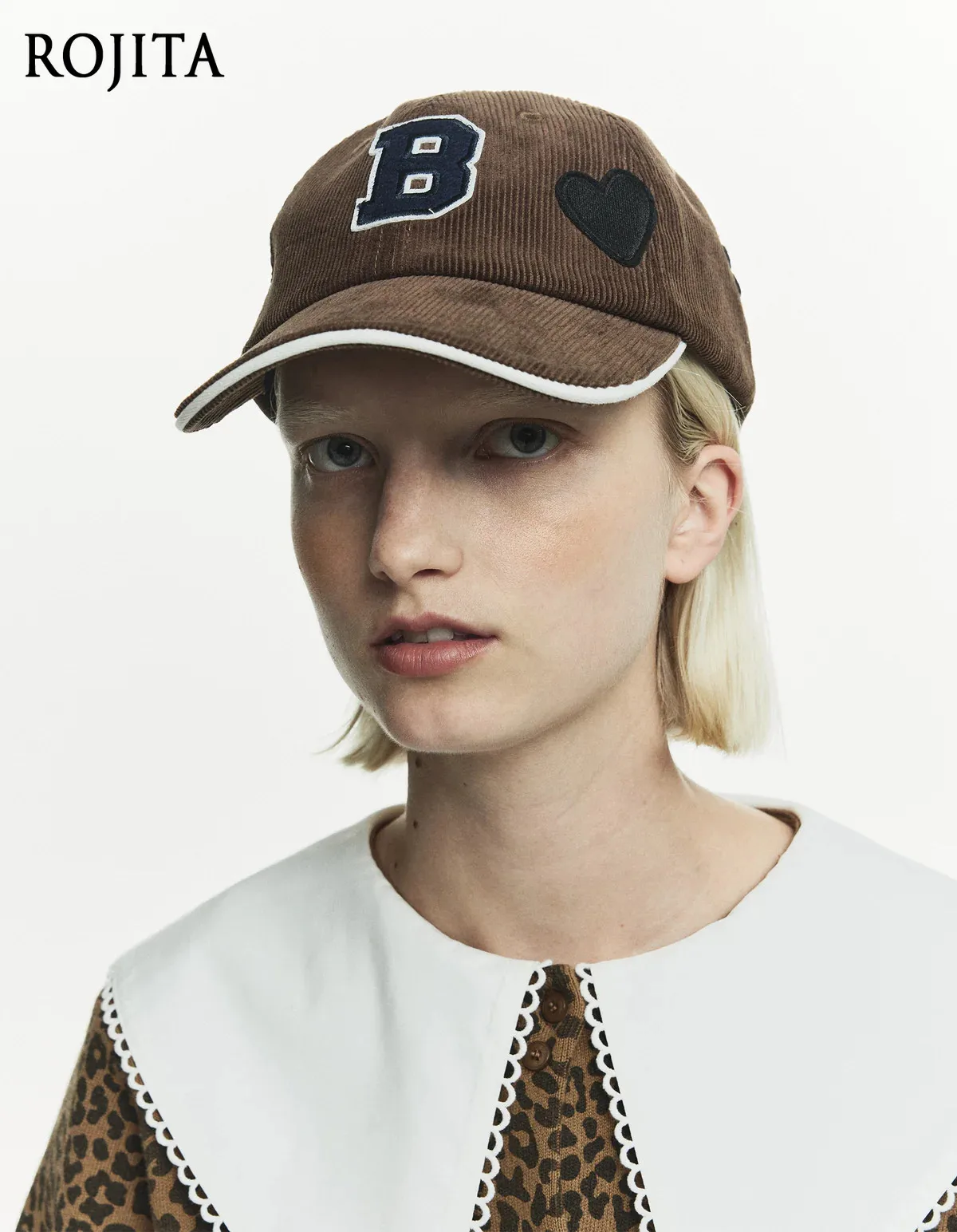 

Бейсболка в японском стиле с тяжелой вышивкой и цветочным узором из вельвета, новинка весны 2026 года, женская