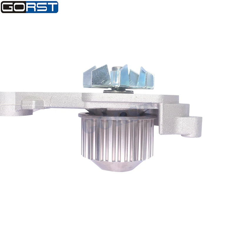 Water Pump 210101302R for Dacia Logan Nissan Kubisiar Renault Megane Car Auto Part 210105296R 8200582675 2101000Q1A