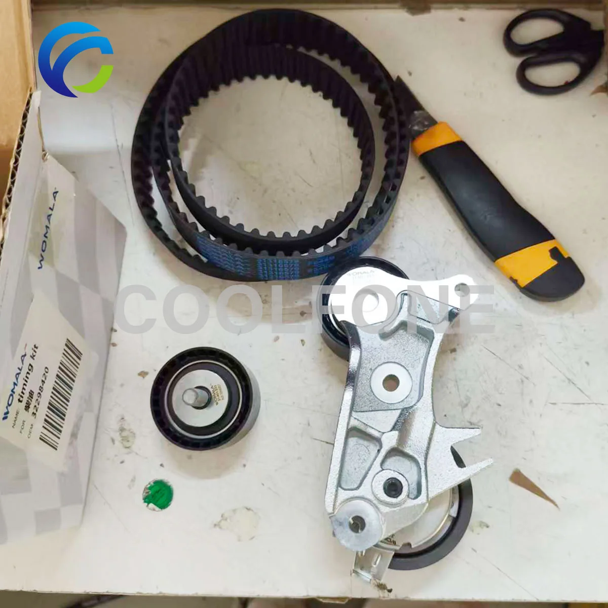 

Комплект ремня ГРМ водяного насоса для VOLVO S60 S90 31316579 31316581 31359938 31375848 31375959 31401333 31401396 31401542 31430199