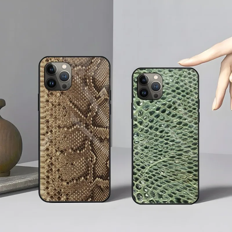 Leather Snake Scales Phone Case Glass For Apple IPhone 15 13 12 Mini 11 Pro Max X 14 XS XR SE 2020 7 8 Plus 6 6S Funda Shell