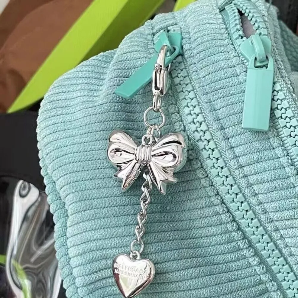 Y2K Silver Color Stacking Heart Bow Keychain Vintage Metal Bowknot Keyring Fashion Bag Pendant Backpack Hanging Accessories Gift