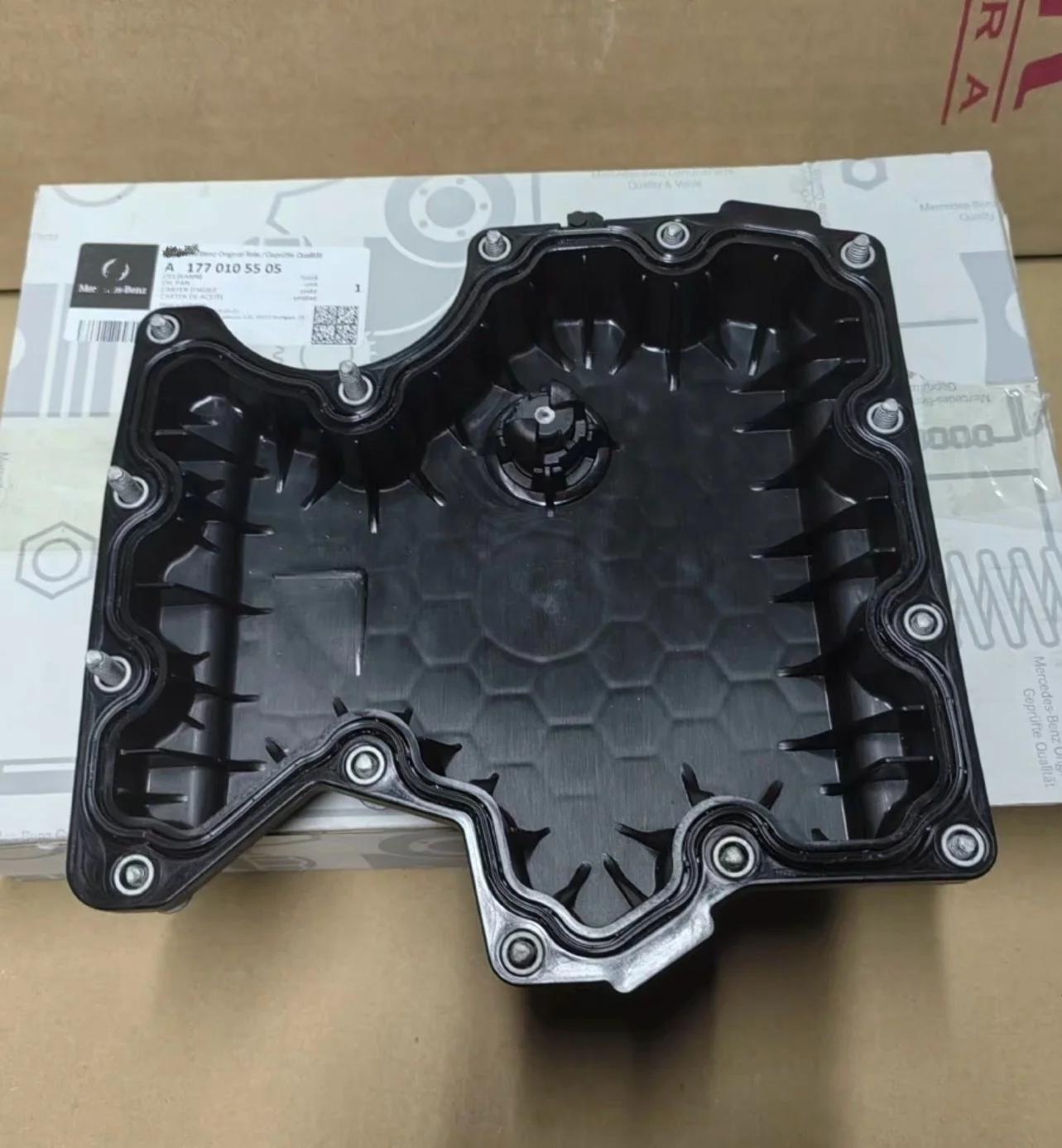 

A1770105505 A1770100506 Oil Pan for W222 S560 W217 AMG S63 W213 AMG E63