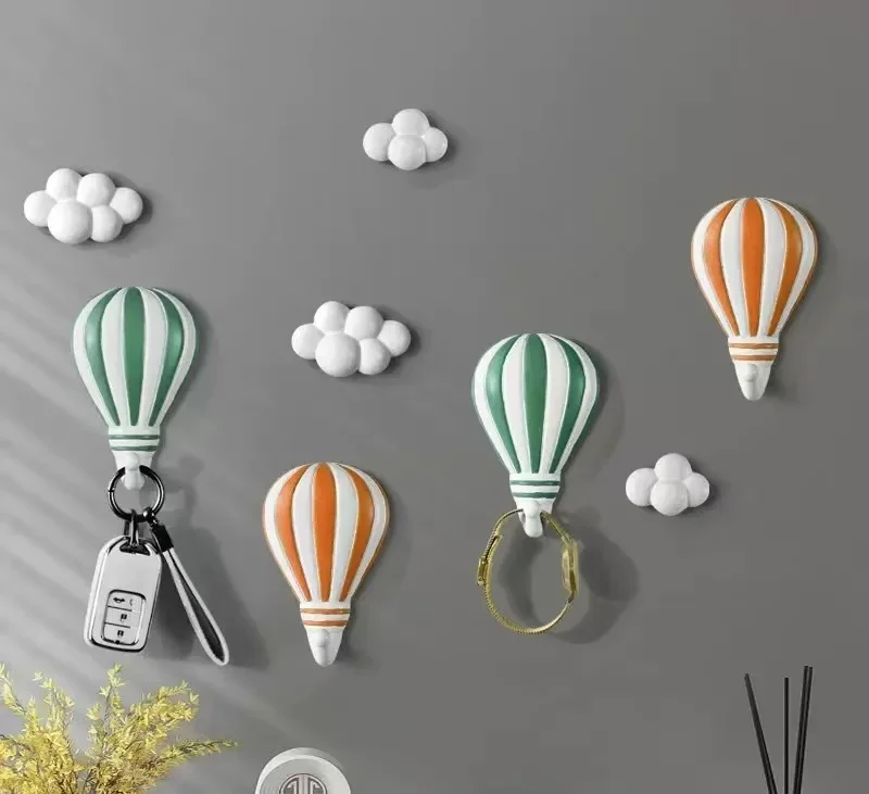 Creative Home Creative Cartoon Punch-free Hook Clothes Hook Wall Hanging Deer Head Hook New Product
