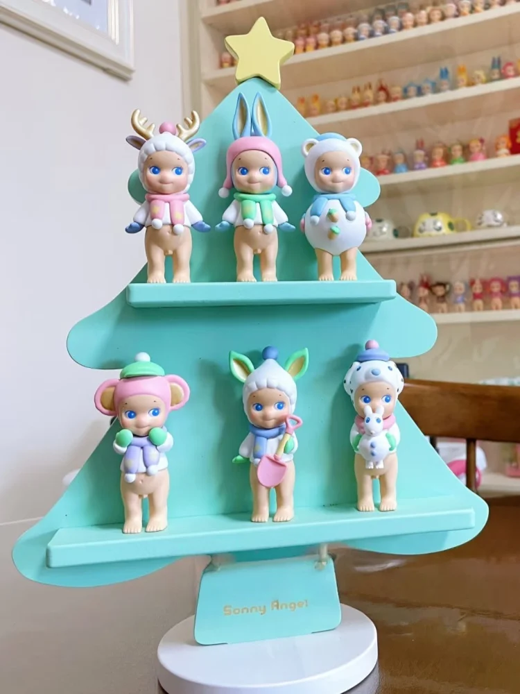 Sonny Angel Winter Dream Series Animal Figure Collection Blind Box Toy Car Office Decor Festive Gift Collectible Mini Figurines