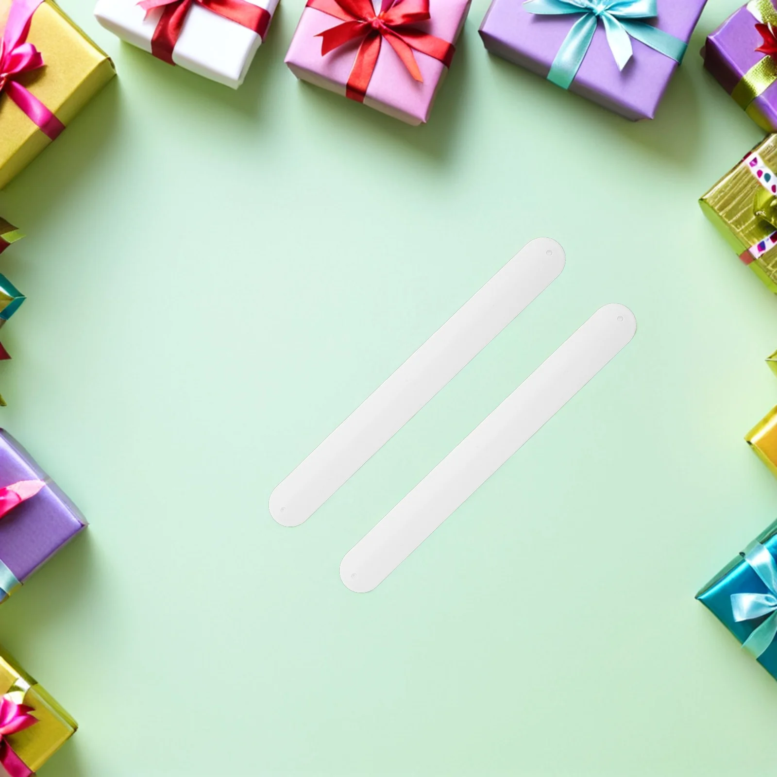 12個のシリコンスラップブレスレット、無地のDIYソフトリストバンド、柔軟なスナップバンド、パーティーの記念品、誕生日、ハロウィーン、クリスマス用