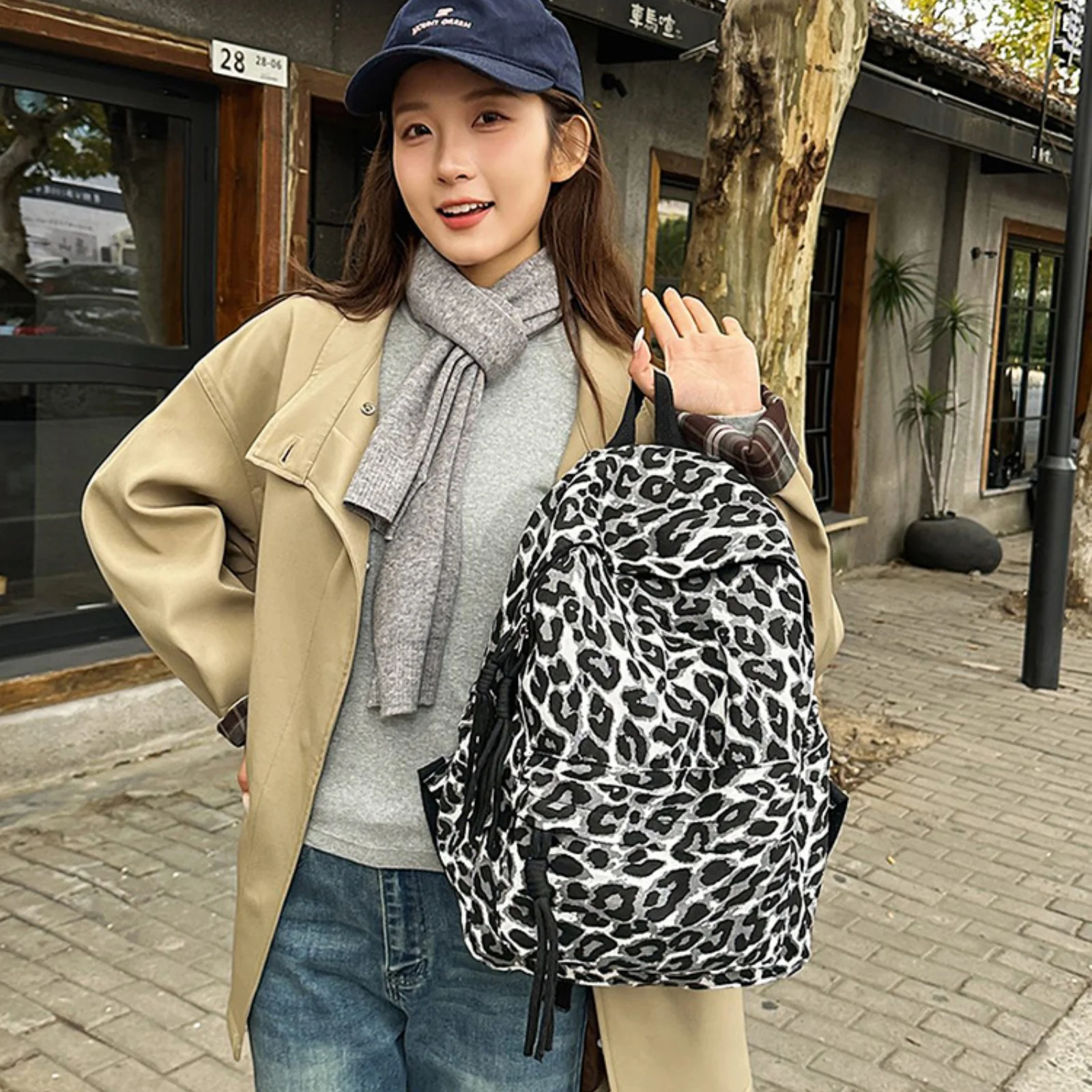 New Leopard Print Womens Backpack Trendy Spicy Girl Style Casual Daypack Multi Functional Travel Rucksack Lightweight School Bag