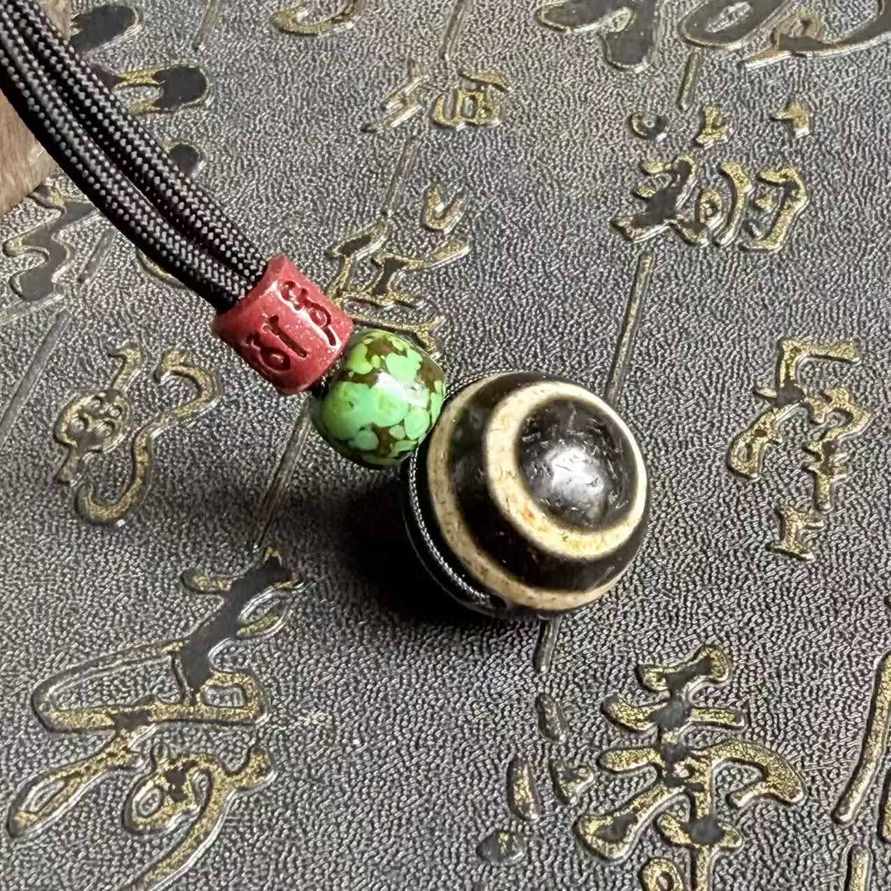 Tibetan Ancient 20mm Beads Old Strip Pendant  Pattern Sky Pearl Beaded Necklace