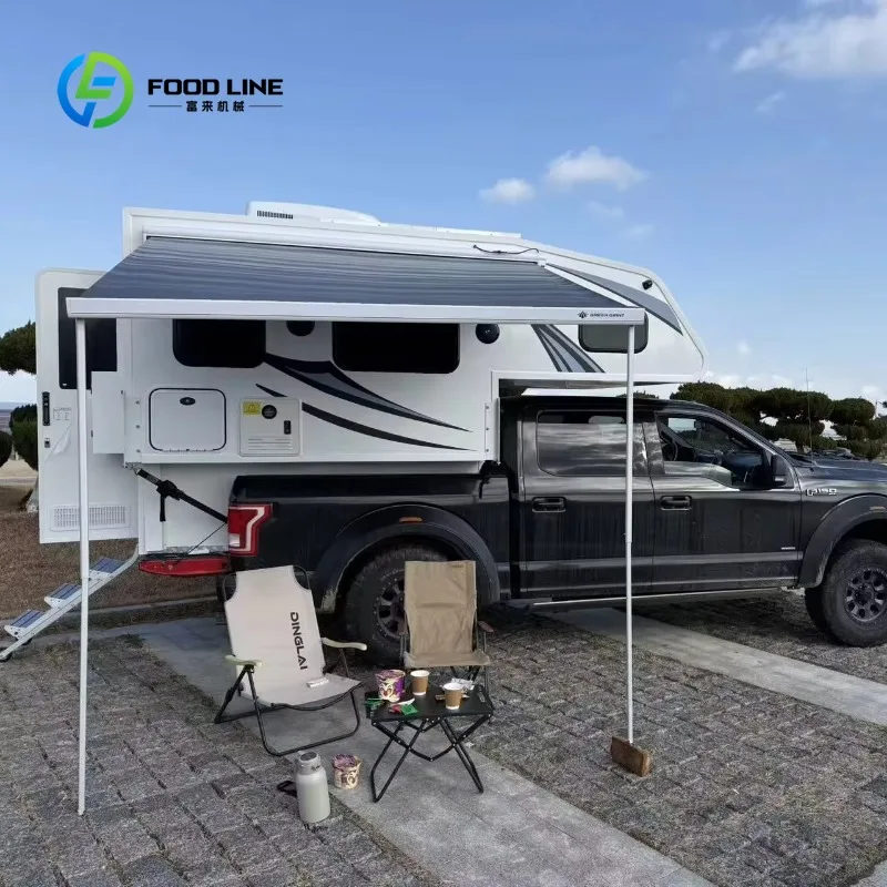 Customized 4x4 4 Person Foldable Hard Shell Rooftop Tent Overland Camping Tent for Pickup Truck Awning Tent Camping Travel