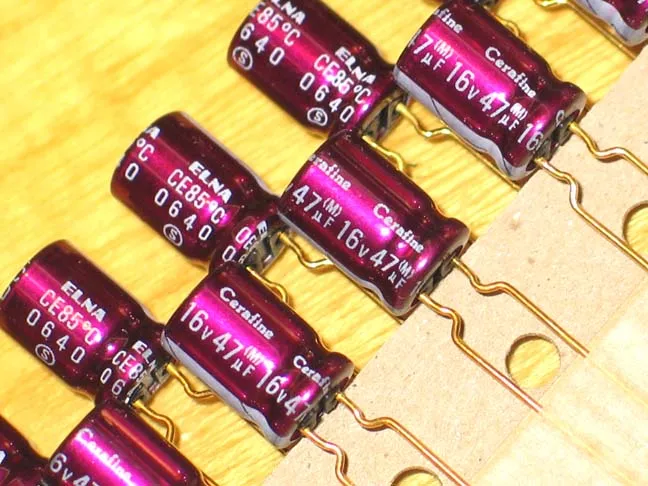 2024 NEW ELNA ROA Cerafine 16V47UF 8X12MM Cerafine 47uF/16V audio electrolytic capacitor Purple Red Robe 47UF 16V Golden feet