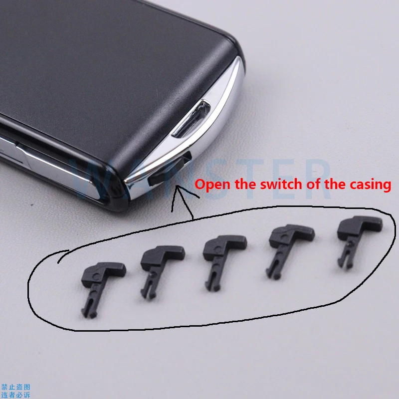 Open The Switch of The Key Casing for Volvo S60 V60 S90 V90 XC40 XC60 XC90 C40 EX90 Car Remote Key Parts Accessories