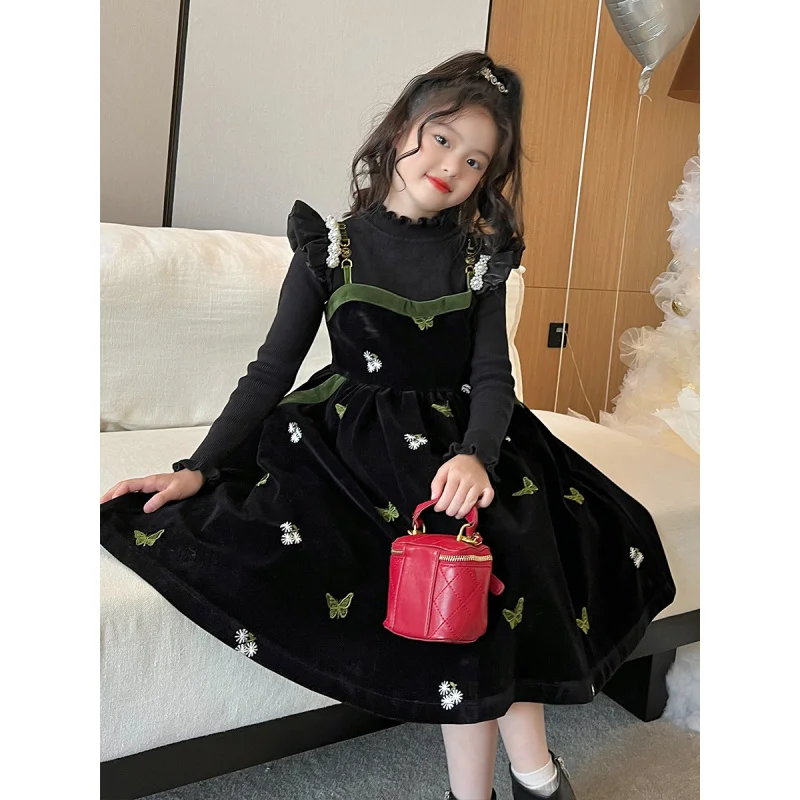 

Children's Clothing2025New Girls' Outfit Socialite Style Velvet Winter Wear Children's Velvet Embroidered Dress Two-Piece Set