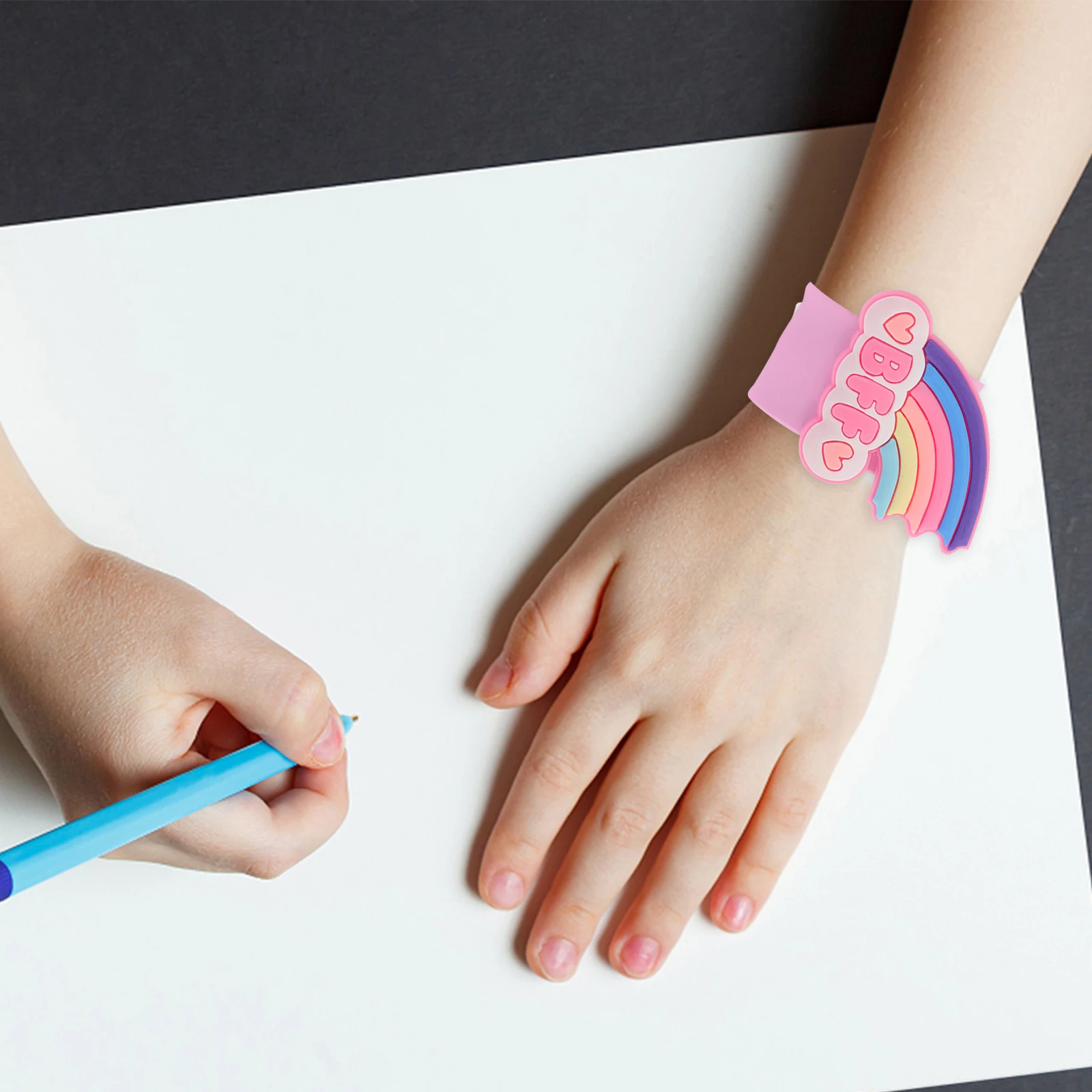 

Kids Party Bag Fillers Slap Bands Slap-on Wristband Children's Snap Bracelets Gifts