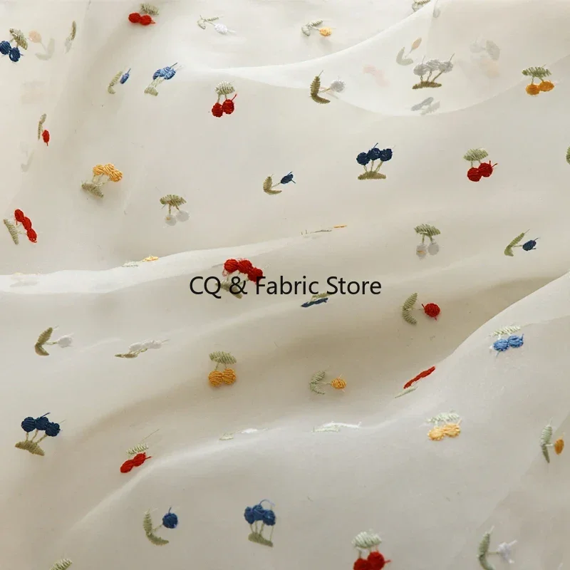 Nuovo tessuto di tulle del tessuto del pizzo della ciliegia del ricamo del organza per il vestito del tessuto dei vestiti delle ragazze panno fatto a mano fai da te