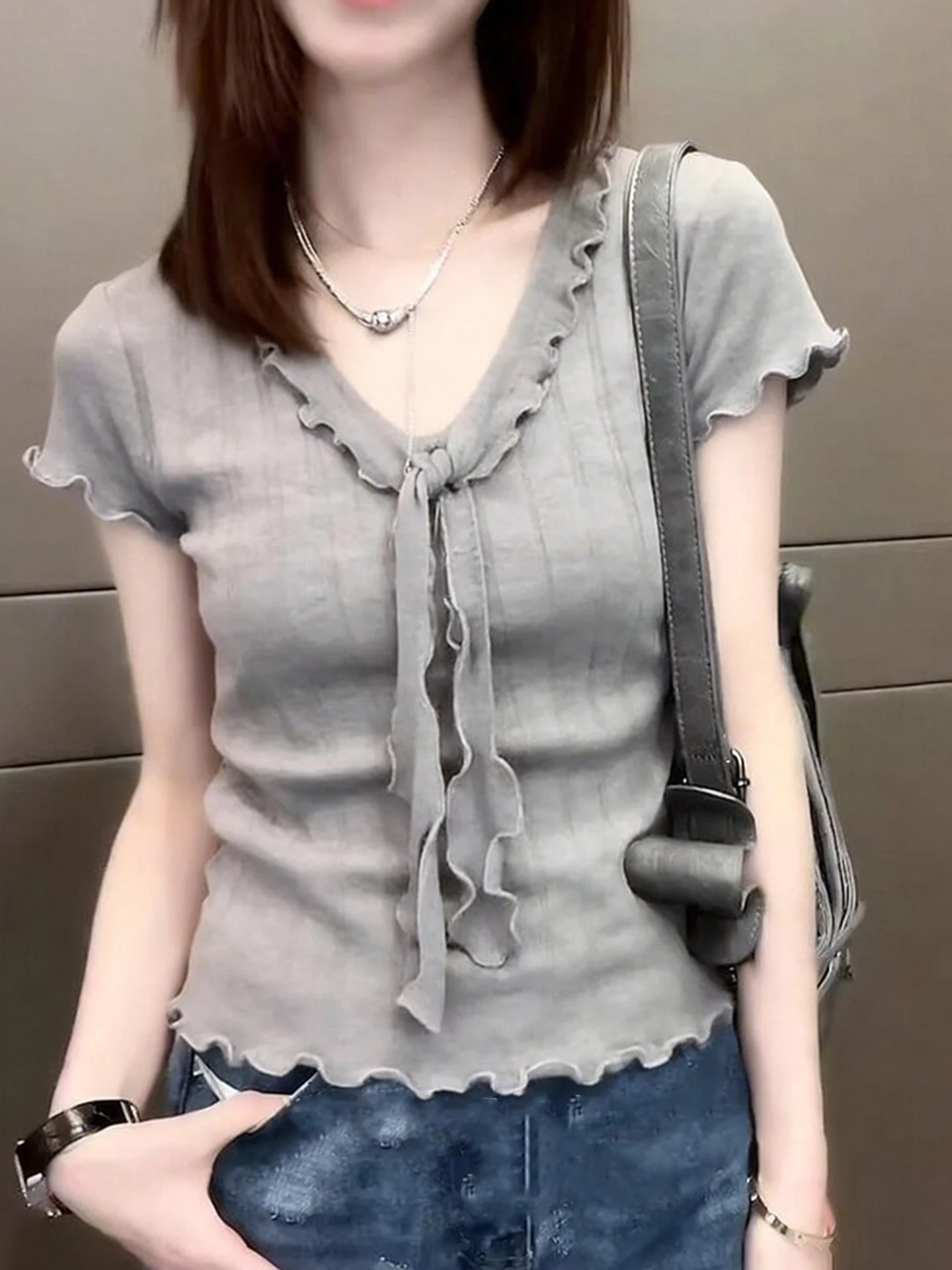 Korean Design Knitted Short Sleeve V-Neck Pure Color Top Commute Style Simple Head over Easy Summer Fashion Women's Clothing