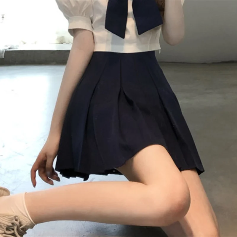 Japanese Sexy Hot Girl Sailor Suits American Navy Collar Bow Navy Blue Pleated Skirt Sets Summer Students JK Uniform Suits