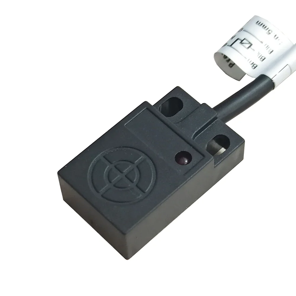 Inductive Proximity Switch TL-W5MC1 TL-W5MF1 TL-W5MD1 Detection Switch 5mm DC 12-24VDC NPN PNP NO NC square type sensor