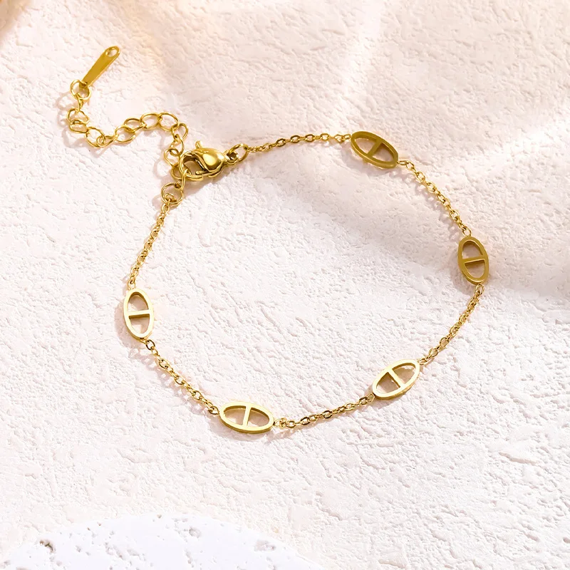 Bracelet nez de cochon en acier titane à la mode, Design de luxe polyvalent, chaîne à main pour Couple, accessoire élégant pour toutes les Occasions