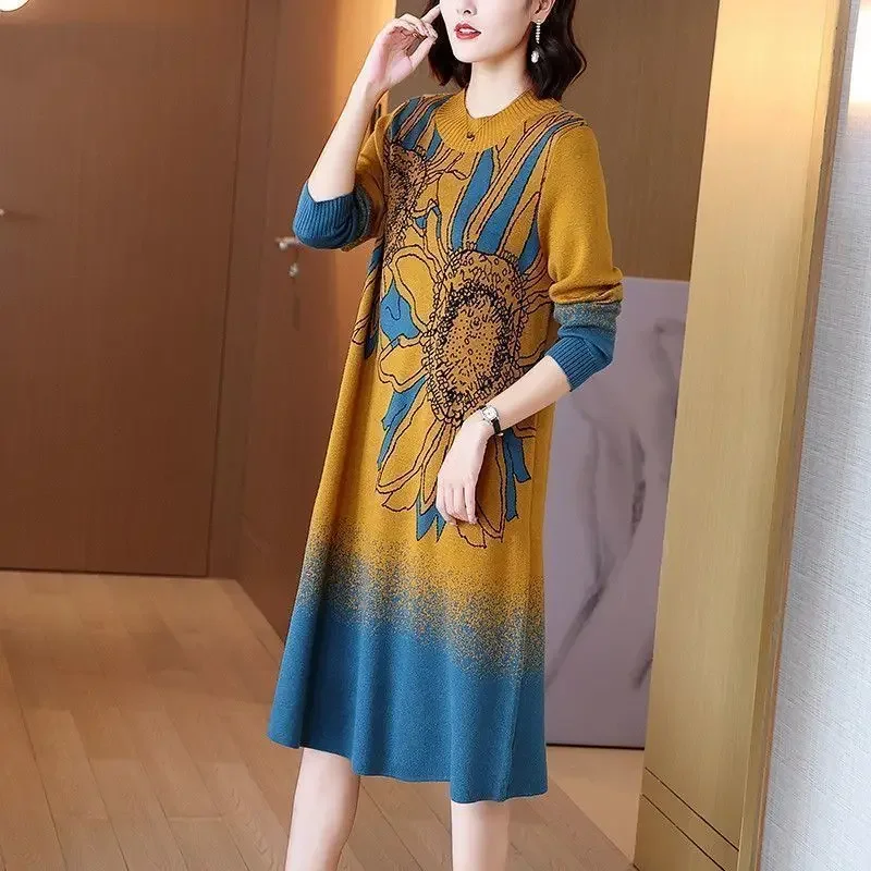 حجم كبير في منتصف العمر وكبار السن الخريف والشتاء فستان الأم الجديد منتصف طول سترة داخلية المرأة محبوك قاع قميص