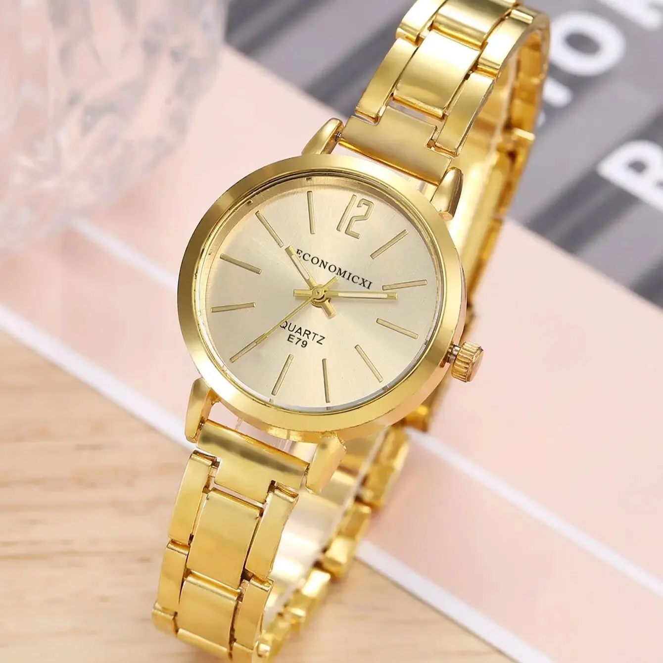 Women's Simple Dial Hollow Strap Quartz Wristwatch Set, Senhoras Relógios, Pulseira de Ouro, Luxo, Estudante, Moda, 2pcs