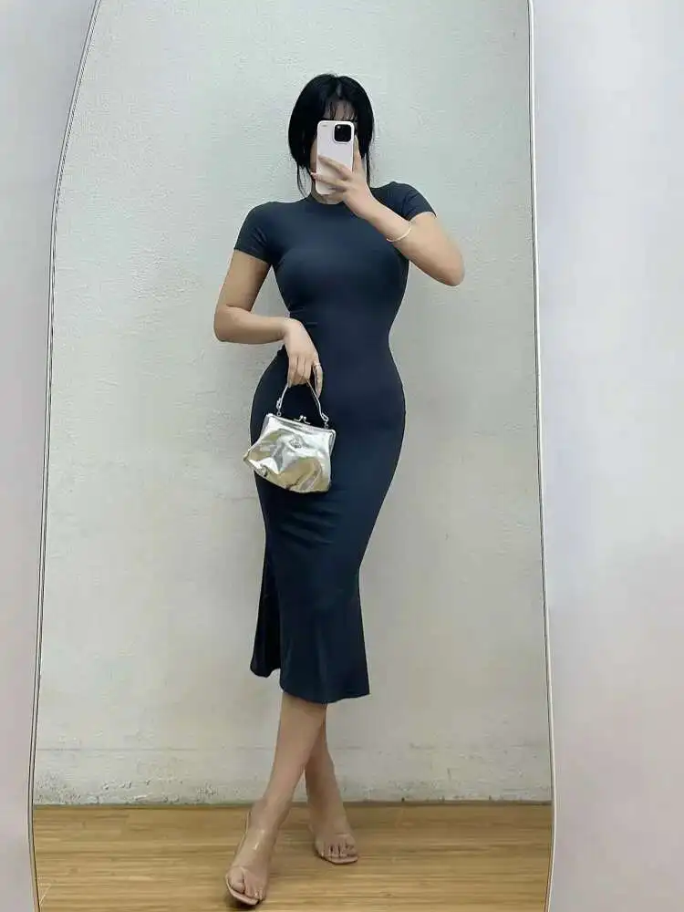 Pittig Meisje Pure Desire Kleine Ronde Hals Strakke Afslanken Korte Mouw Bodem Gewikkeld Hip Jurk Elegante Lange Jurk T-shirt H7XD