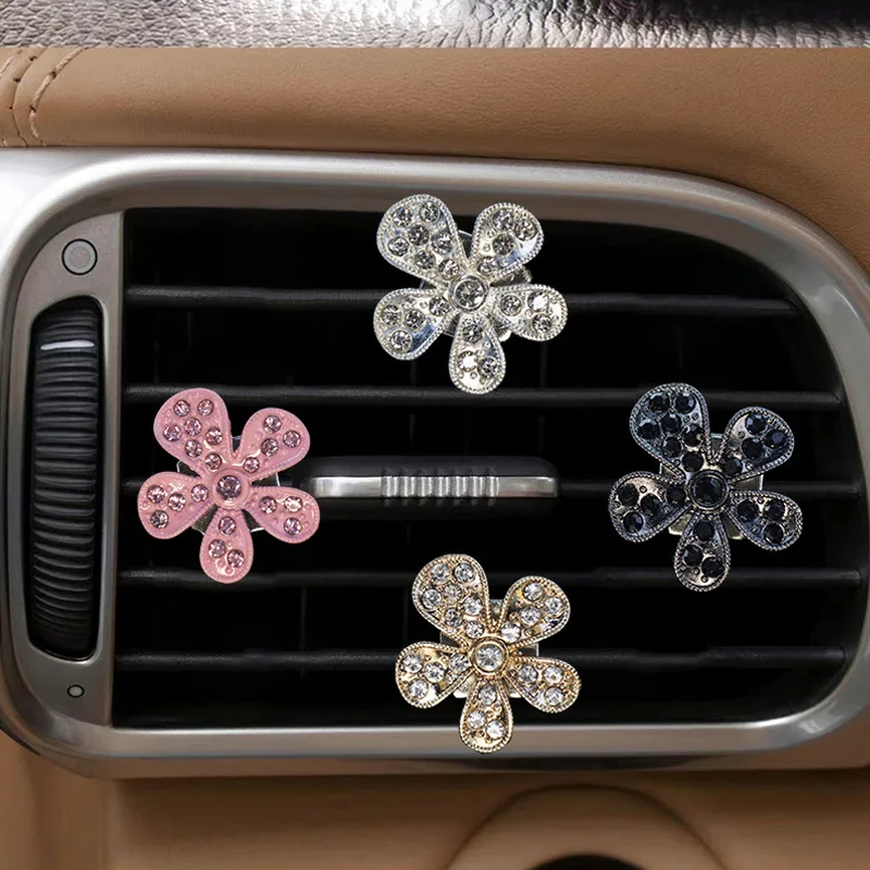 Car Air Freshener Diffuser Charms Car Interior Decor Rhinestone Diamond Crystal Flower Car Air Outlet Perfume Clip Accessories