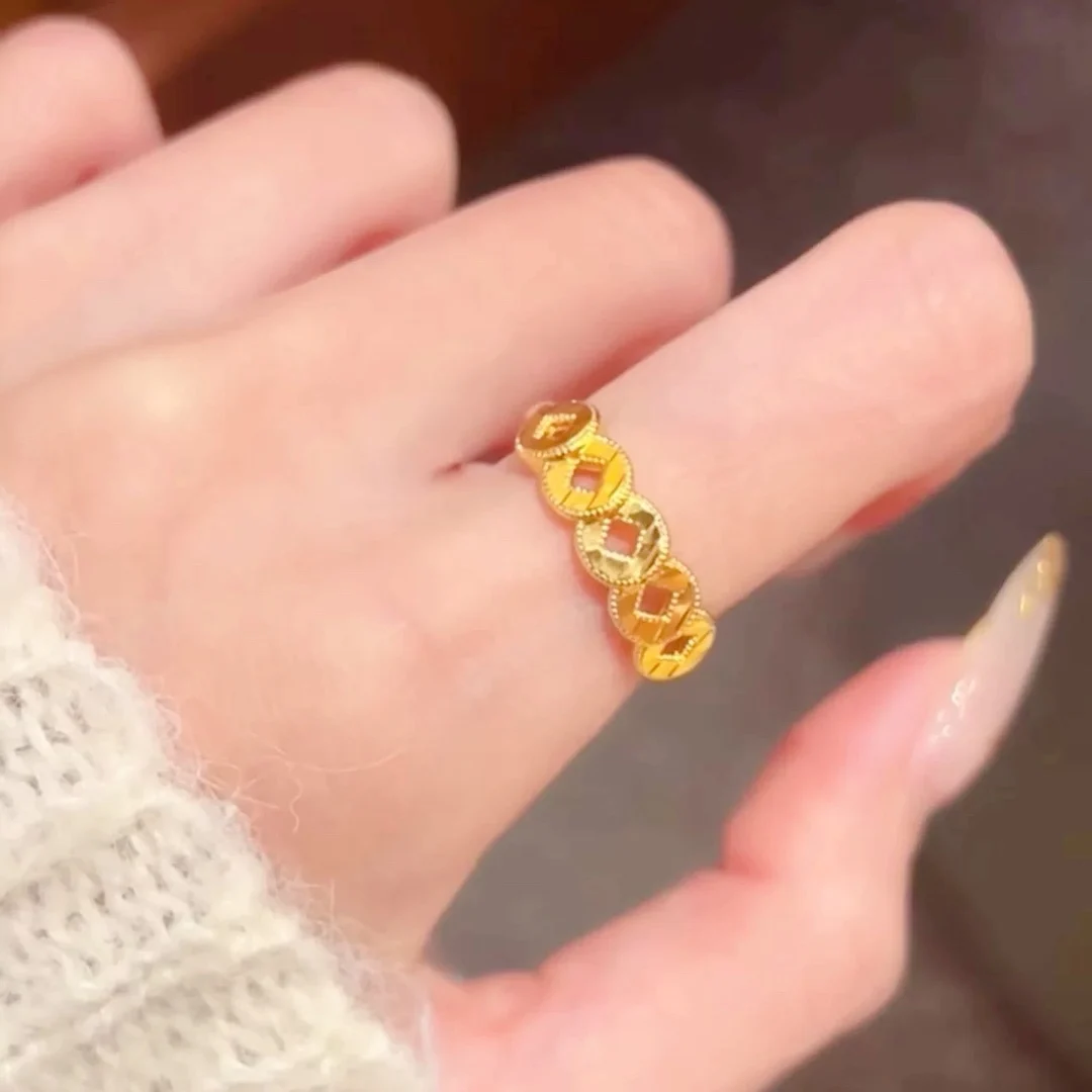 

Женское открытое кольцо с монетами, золото 24 карата, AU999 | «Сtability» гравировка с мотивами с квадратными отверстиями, тонкая профессиональная элегантность.