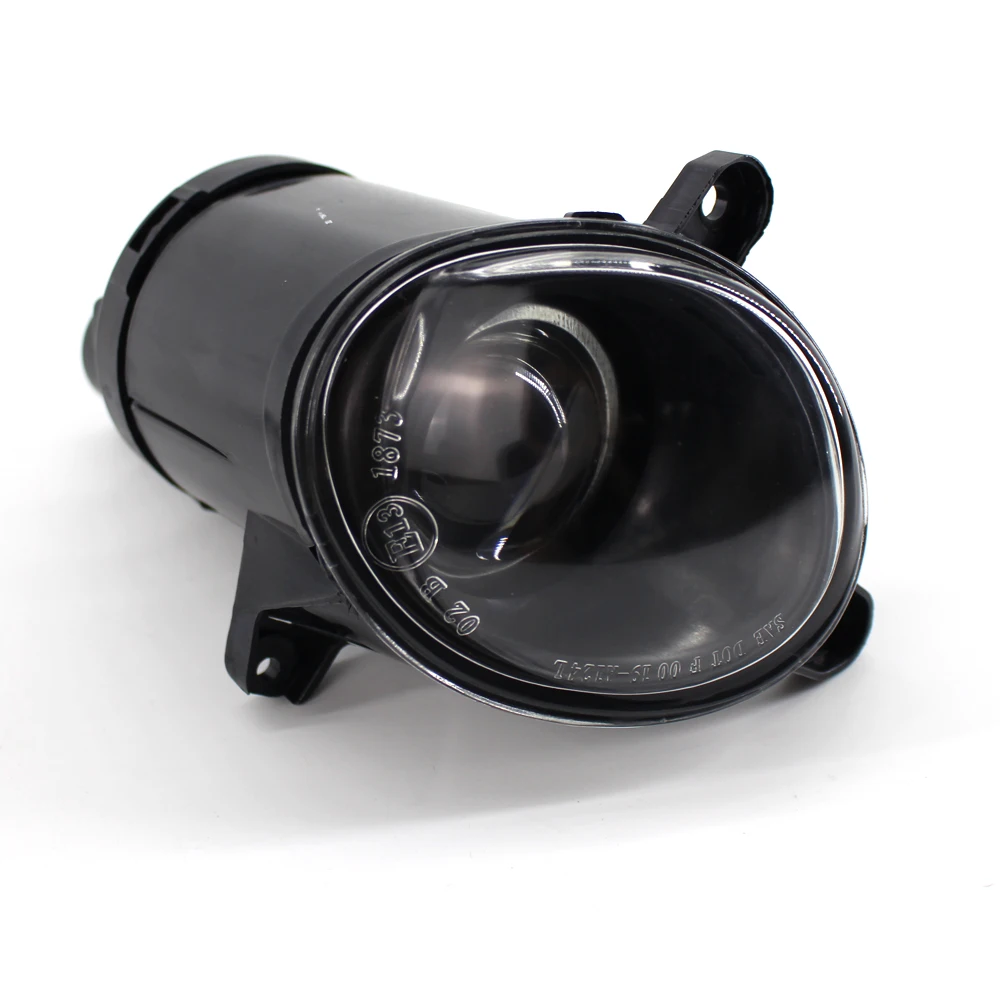 Halogen Fog Lamp Assembly For VW Passat B5.5 2000-2005 Front Bumper Grille Driving Light 3B7941699A 3B7941700A view 4