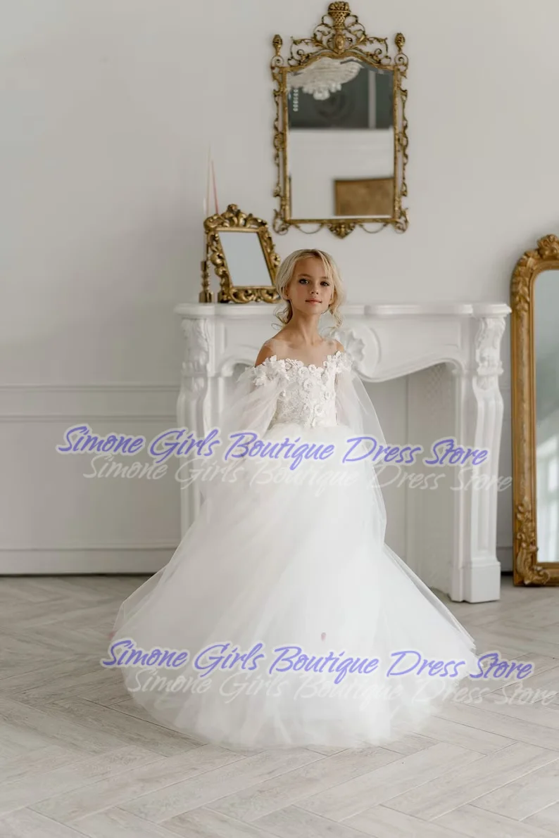

Flower Girls Dress Lace Appliques Tulle Sleeveless Floor Length Backless First Communion Fluffy Party Dresses Piano Performance