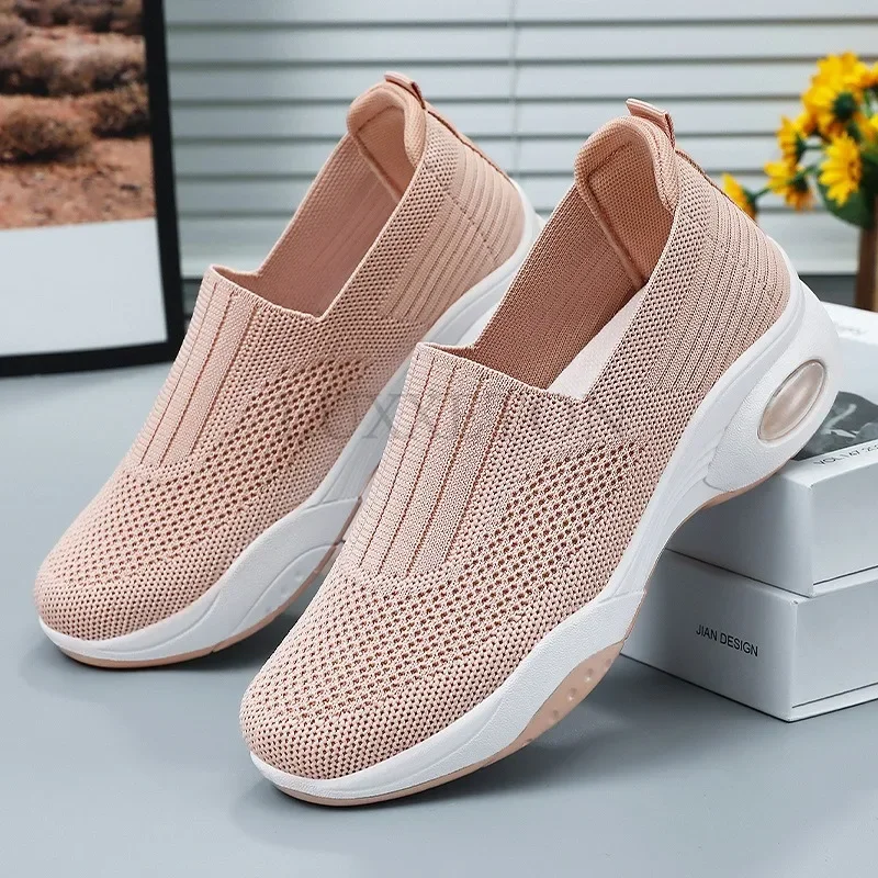 Women Vulcanized Shoes Spring New Fashion Soft Sole Breathable Anti Slip Mesh Women Casual Leisure Lightweight Sports Shoes