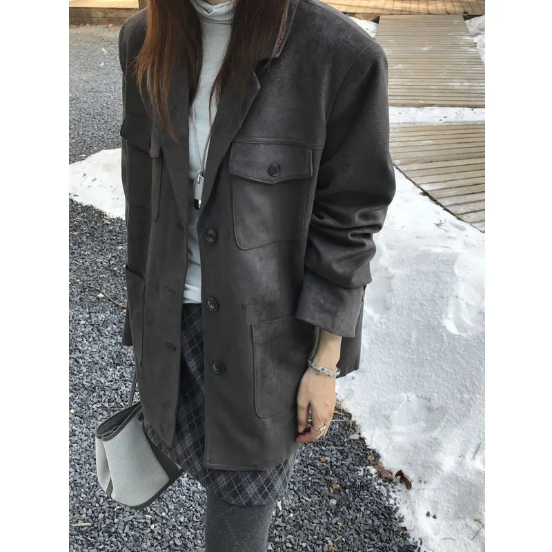 Retro Lapel Single Button Deer Skin Velvet Jacket Multiple Pocket Design Long Sleeve Suit Top for Women Polyester Fiber