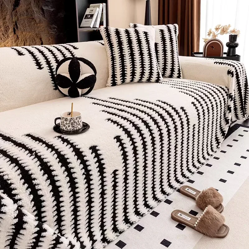 Modern Minimalist Couch Pad Plush Fabric Smooth Skin Friendly Cushion Anti Slip Wear Resistan Cat Scratch Resistant Sofa Cover 2