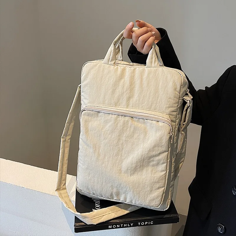 

Large Capacity Handbag Student Class Crossbody Bag Holiday Gift Tablet Bag Minimalist Nylon Bag Commuter Women's Shoulder Bag