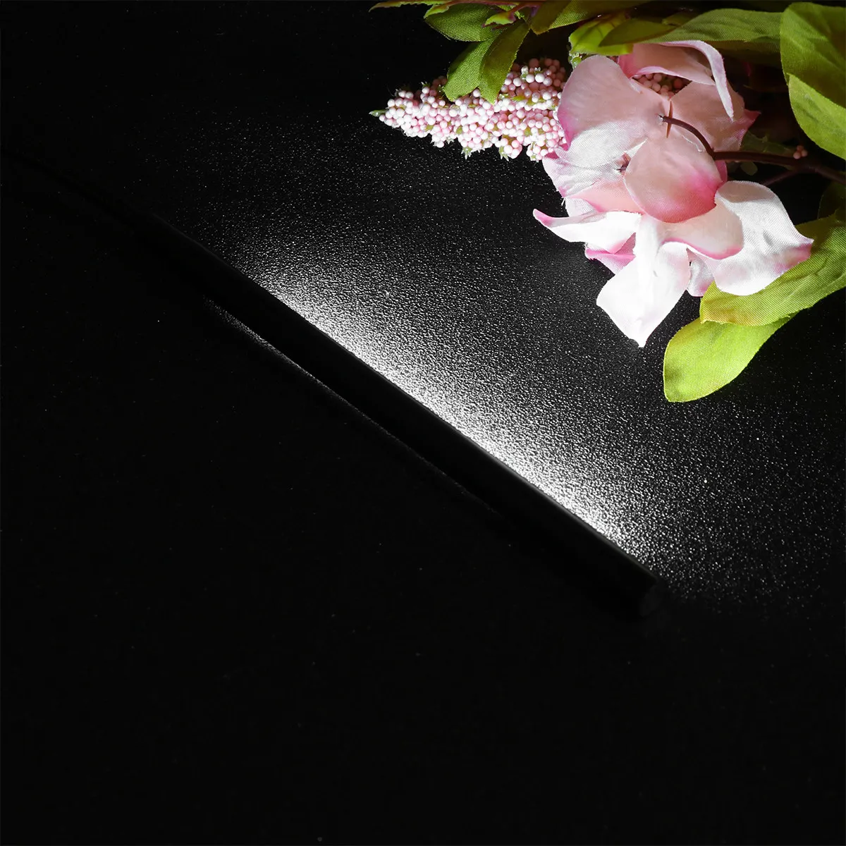 Laptop USB Keyboard Lamp Black Flexible 360 Degree Adjustable Eye Protection Light Small Table Lamp for Home Dormitory