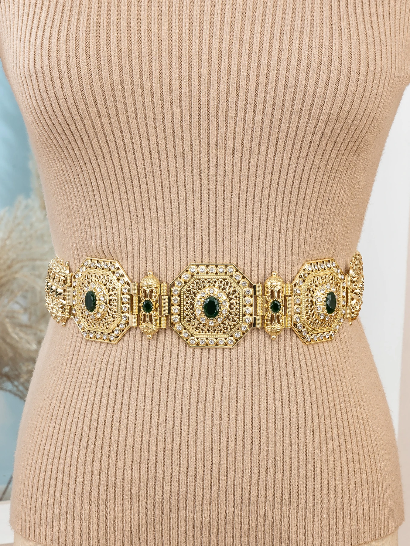 Moroccan-Style Bride Belt With Octagonal Hollow Pattern Engraved Rope Adjustable Waistband High-Quality Decorative Accessory