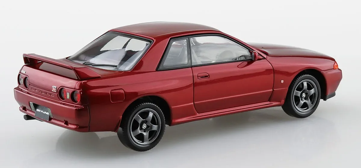 1/32 Nissan R32 Skyline GT-R rosso perla 06357 fai da te assemblaggio in plastica auto modello costruzione kit giocattoli per regali per bambini