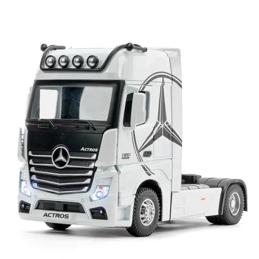 Modèle de voiture en alliage de métal moulé sous pression pour enfants, simulation de camion Mercedes-Benz ACTROS, son et lumière, nervure arrière, collection de jouets, cadeaux, A561, 1:36