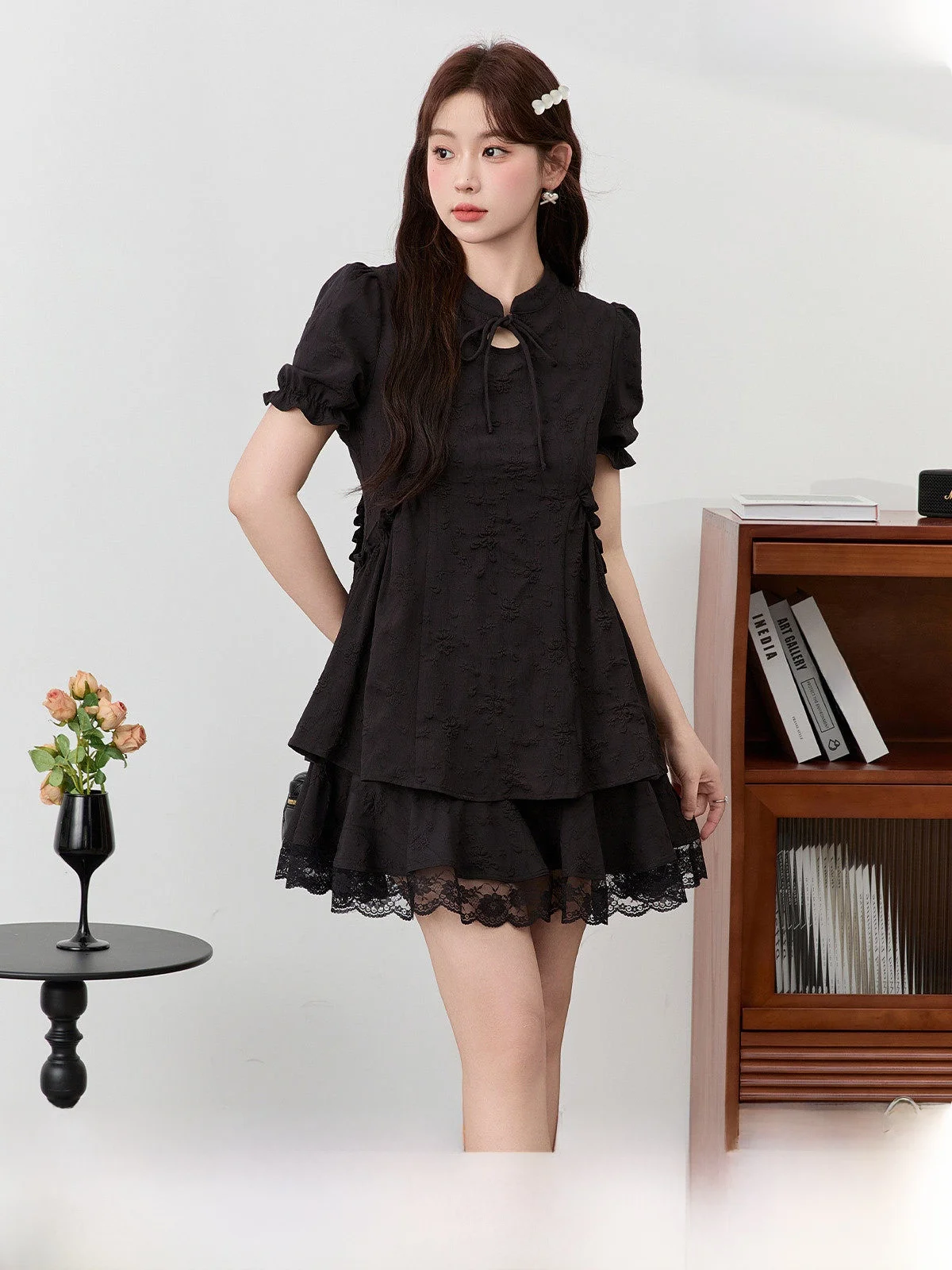 

Новая китайская модная женская одежда больших размеров: улучшенный крой, короткий рукав, эффект похудения, лето 2025, для повседневной носки