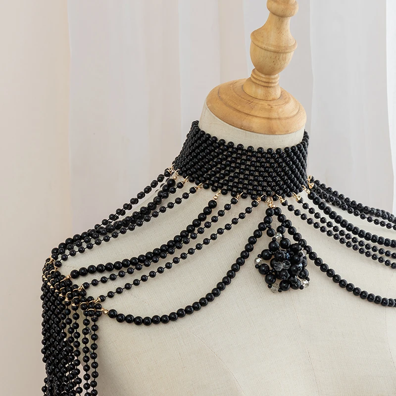 Europe and the United States new fashion personality necklace female dress shoulder chain body chain fringe multi-layer pearl ne