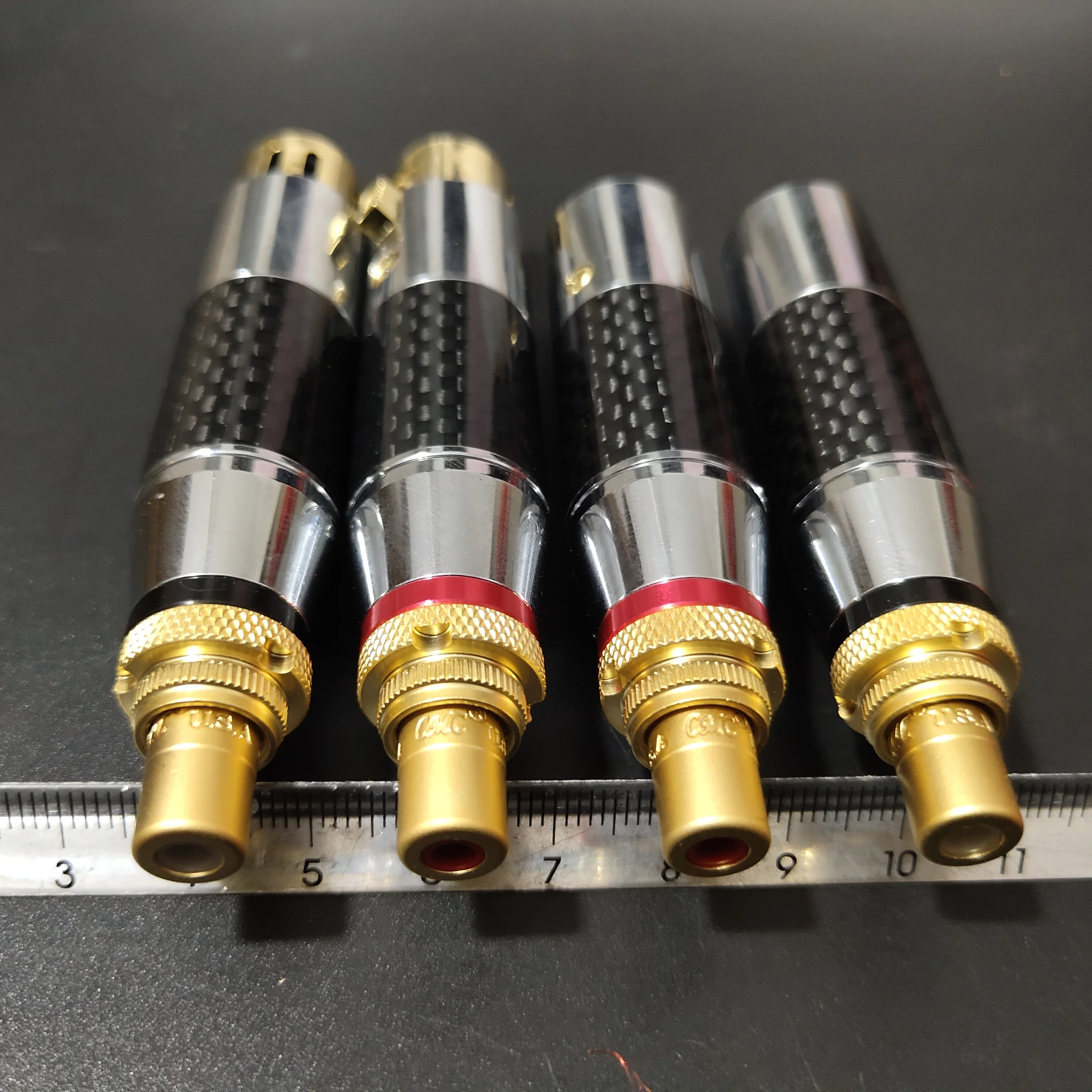 

2Pcs Gold plated XLR to RCA adapter lotus plug to XLR male female adapter to RCA reference furutech Carbon Fiber Audio Converter