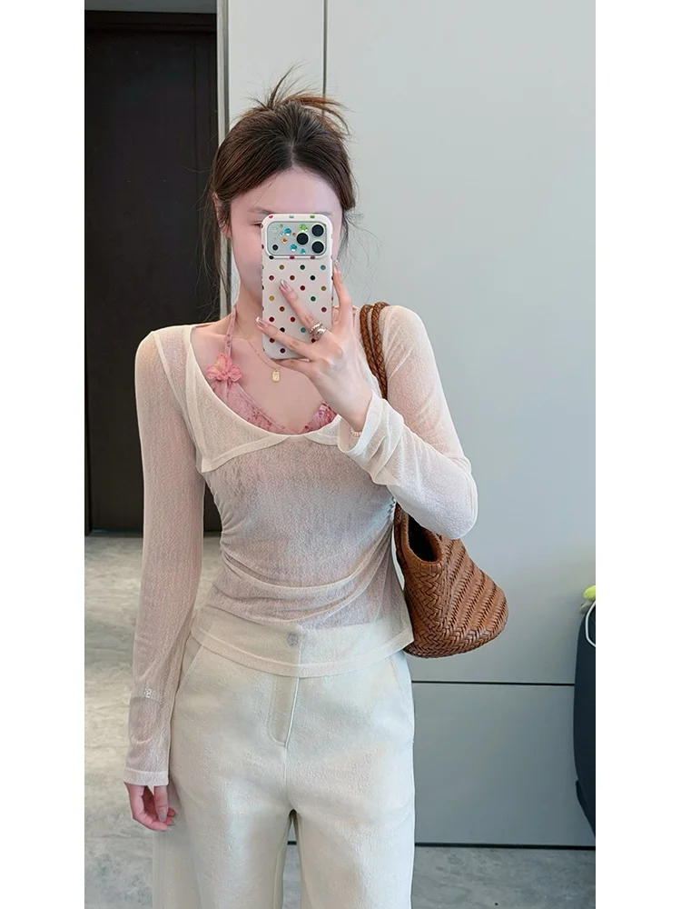 

Original Wang Diding Summer 2026 Mixed Fiber Breathable Gathered Waist Knitwear Women's Long Sleeve V-Neck Regular Length Top